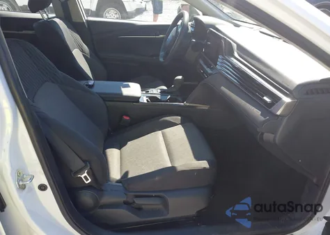 2025 Toyota Camry Le from USA, damaged, VIN 4T1DAACK6SU547783